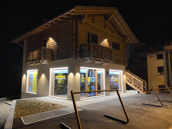 De Skialo-winkel Carosello 3000 in Livigno